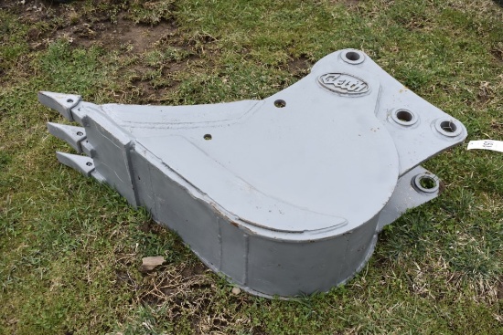 Geith 12" Excavator Ditching Bucket