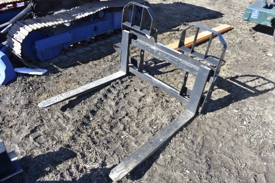 Bobcat Quick Attach Skid Steer Pallet Forks