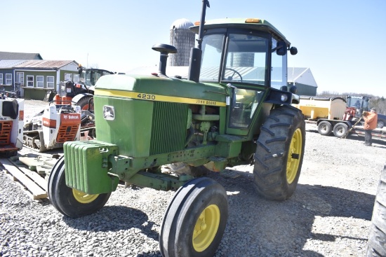 John Deere 4230 Tractor