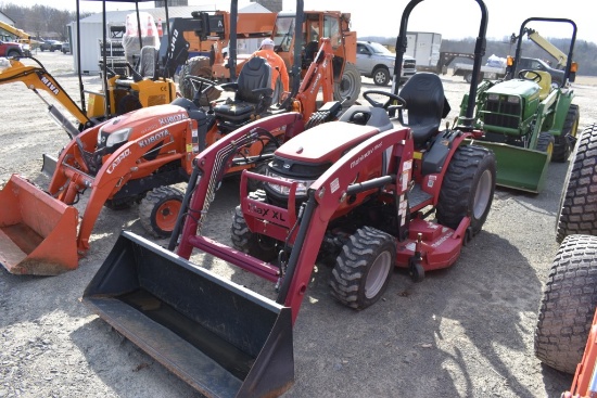 Mahindra 26XL Loader Mower Tractor