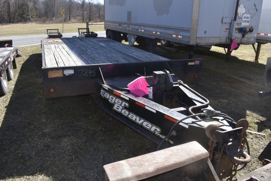 2016 Eager Beaver 20XPT 27' Deck Over Trailer