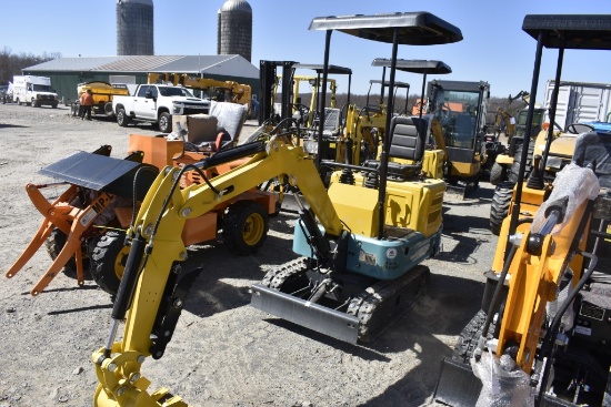 DigMaster DM100 Mini Excavator