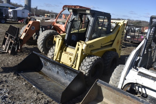 Gehl 4835DXT Skid Steer