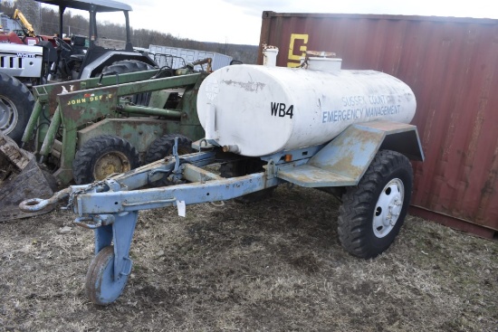 Liquid Tank on Single Axle Trailer