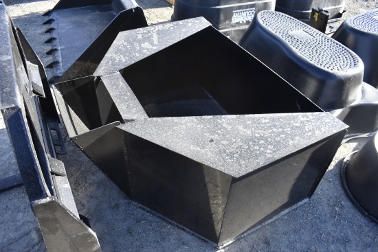KC Quick Attach Mortar/Cement Dumper Bucket