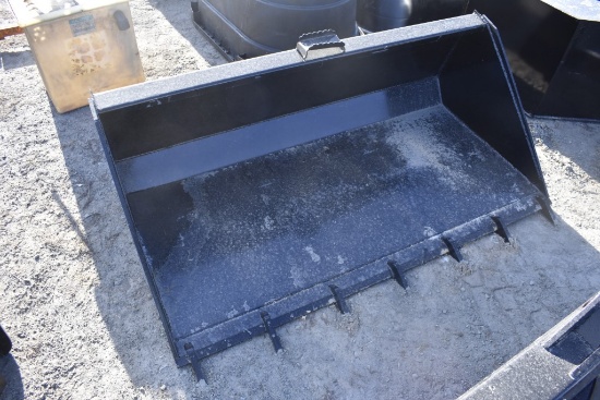 KC Quick Attach 66" Skid Steer Toothed Bucket