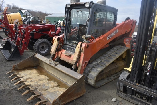 Kubota SVL 90-2 Skid Steer with Tracks