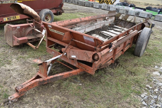 Allis-Chalmers Manure Spreader