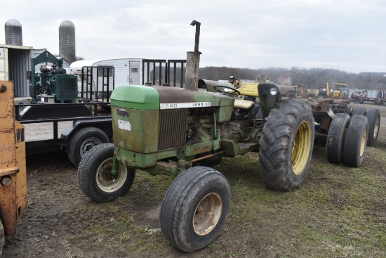 John Deere 2640 Tractor