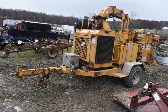 Bandit 1590 Tow Behind wood Chipper