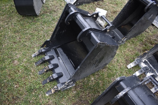 Bobcat Quick Coupler Style 24"  Excavator Bucket