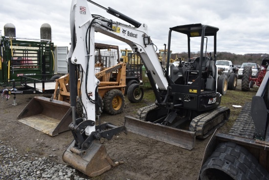 Bobcat E35 Excavator