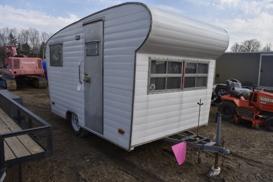 1950' Camper on 2003 Carry On Trailer