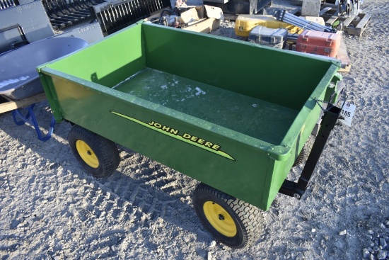 John Deere 80 Tow Behind Lawn Cart