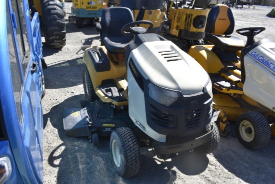 Cub Cadet GT 2100 Lawn Tractor
