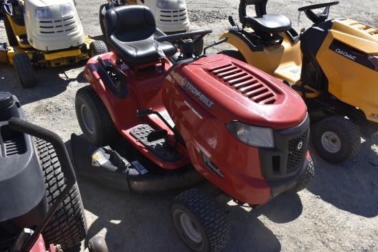 Troy-Bilt Bronco Lawn Tractor