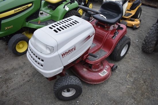 White Outdoor LT542H Lawn Tactor