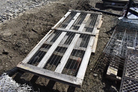 4 Chicken Wire Panels