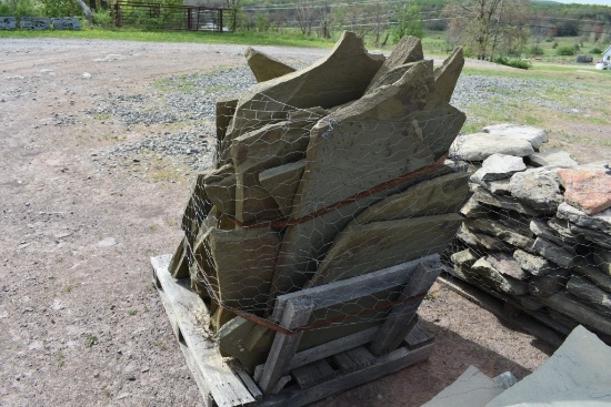 Pallet of Irregular Stand up Stone