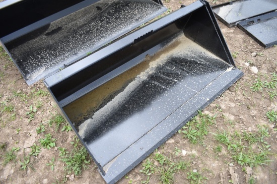 Swict Quick Attach 60" Skid Steer Bucket