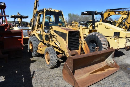 CAT 426 Backhoe Loader