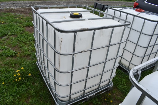275 Gallon Liquid Tote