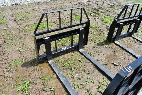 Kivel Quick Attach 3500 lb. Pallet Forks
