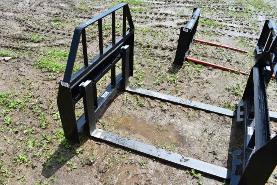 Kivel Quick Attach 3500 lb. Pallet Forks