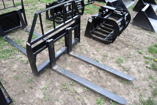 Kivel Quick Attach 3500 lb. Pallet Forks
