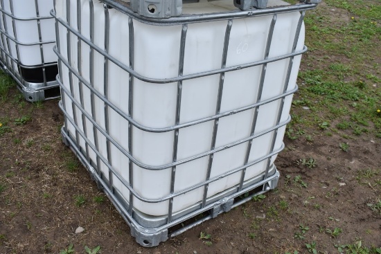 275 Gallon Liquid Tote
