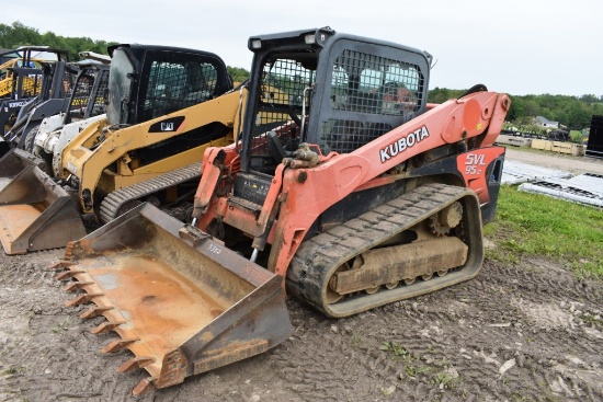 Kubota SVL95-2 Skid Steer with Tracks