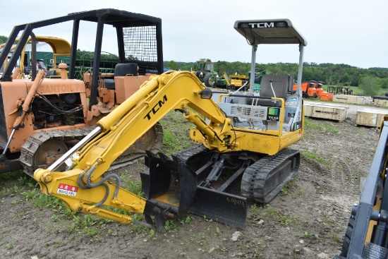 TCM TB025 Excavator