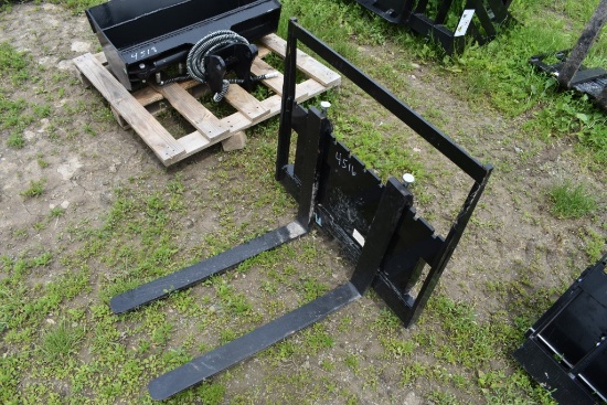 Future Mini Quick Attach Pallet Forks