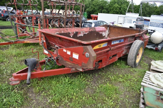 New Holland 155 Manure Spreader