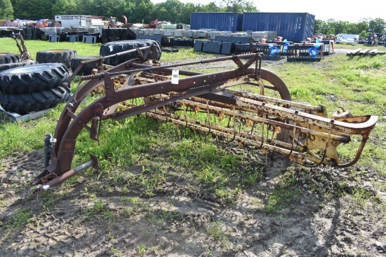 New Holland 56 Rolabar Rake