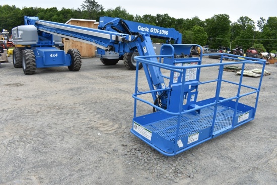 Genie S-85 Telescopic Man Lift