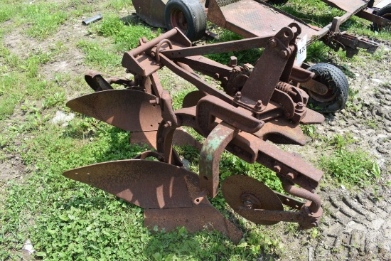 2 Bottom 3 Point Plow