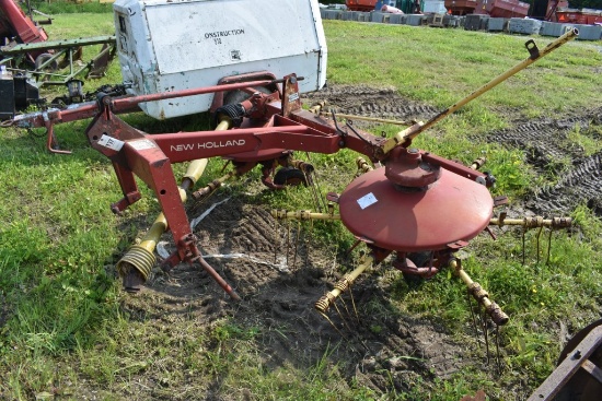 New Holland 254 3pt Rake Tedder