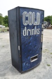 Vendo V475 Cold Drinks Vending Machine
