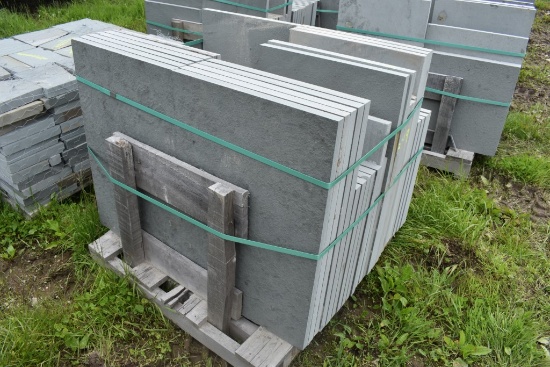 Pallet of 1.5" Thick Mixed Thermal Bluestone Pieces