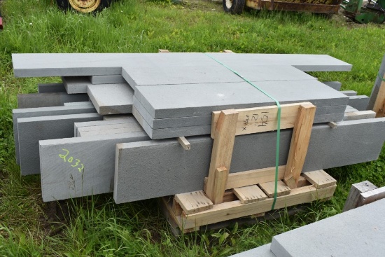Pallet of 12" Thick Mixed Thermal Bluestone Treads