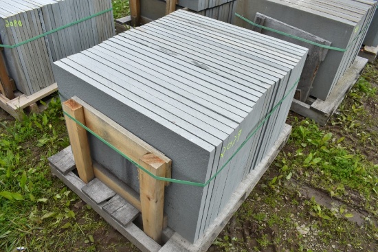Pallet of 24" x 36" x 1.5" Thermal Bluestone Pieces