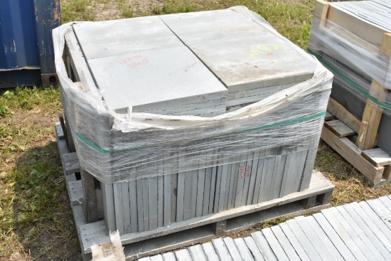 Pallet of 18" x 18" x 1" Thermal Bluestone Pieces