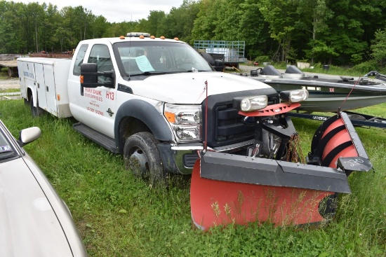 2013 Ford F-450 XL Super Duty Utility Plow Truck