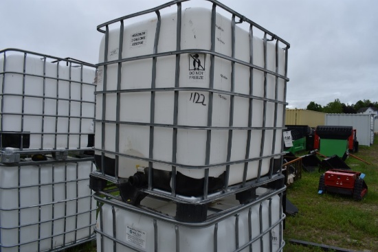 275 Gallon Liquid Tote
