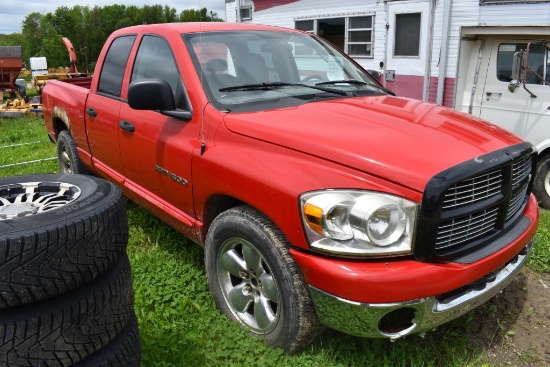 2004 Dodge Ram 1500 Truck