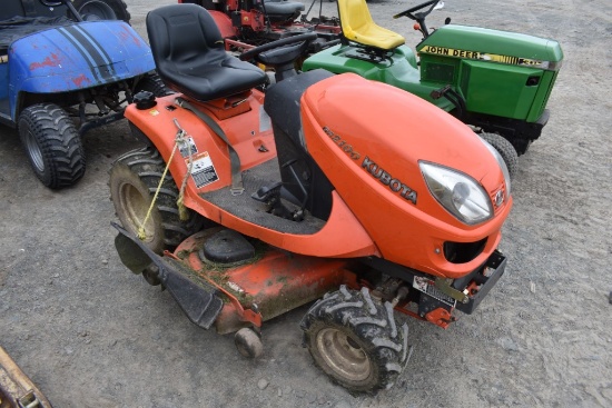 Kubota GR2100 DIESEL Lawn Tractor
