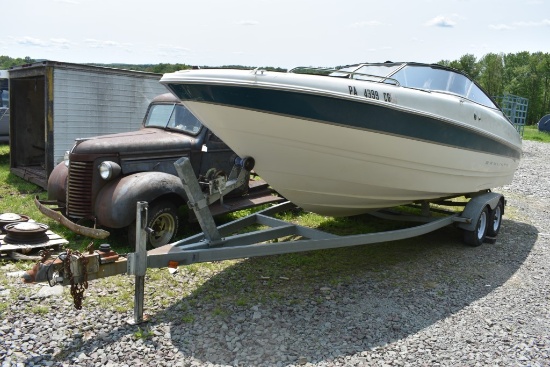 Bay-Liner Capri Boat on Dual-Axel Trailer