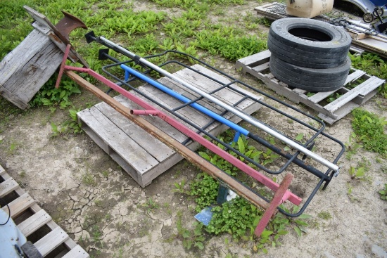 Pallet of Grind rails and 3 Load Bars