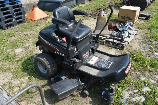 Craftsmen ZTS7500 Zero Turn Mower